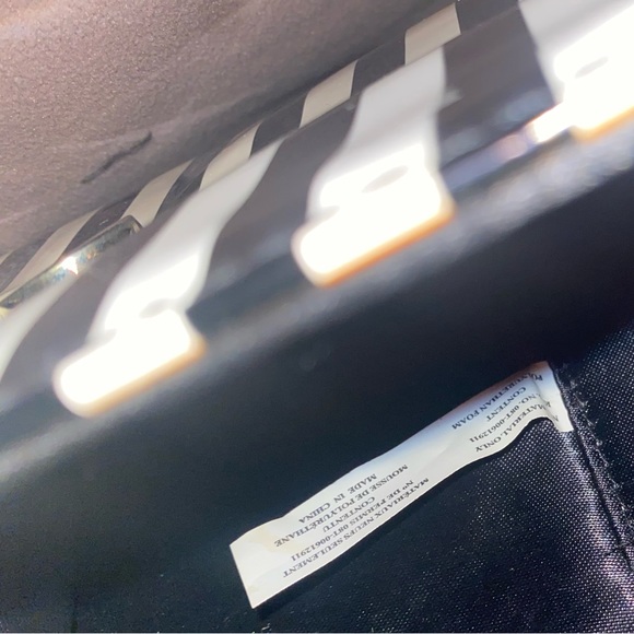 Black and white bags / call it spring - Picture 4 of 4